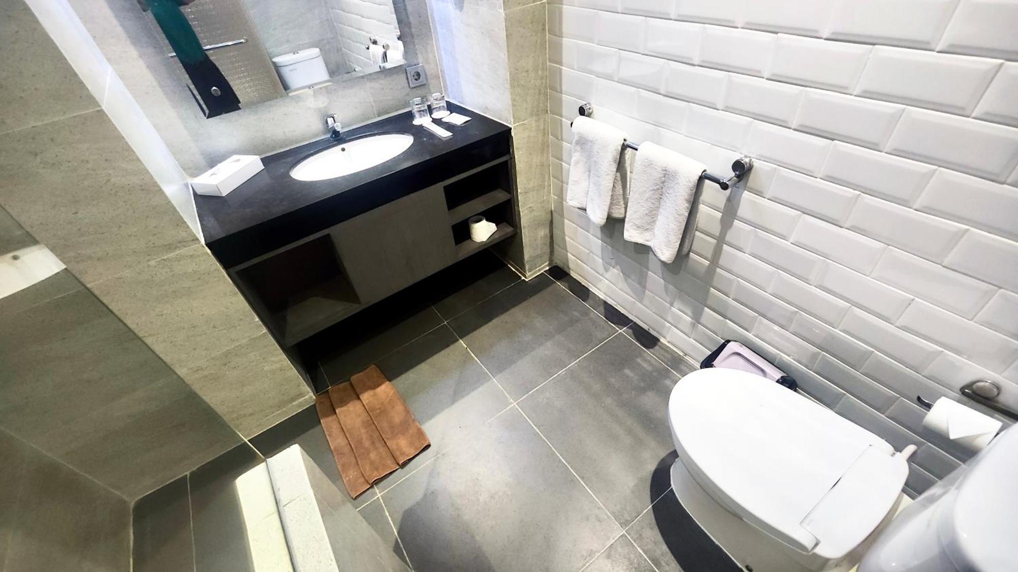 1o1 Urban Thamrin Hotel